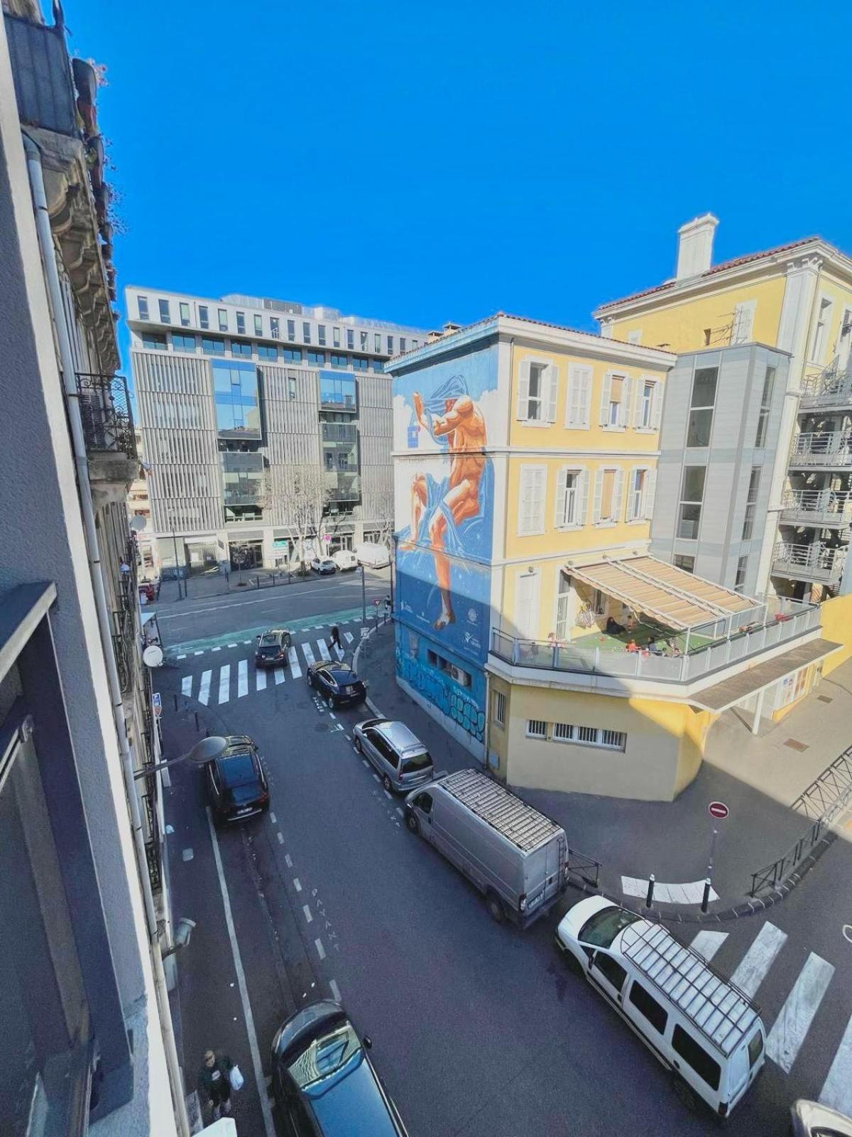 Le 13Or - Appartement De Charme En Plein Centre Ville Avec Parking Et Jolie Terrasse - Panier Joliette Vieux Port マルセイユ エクステリア 写真