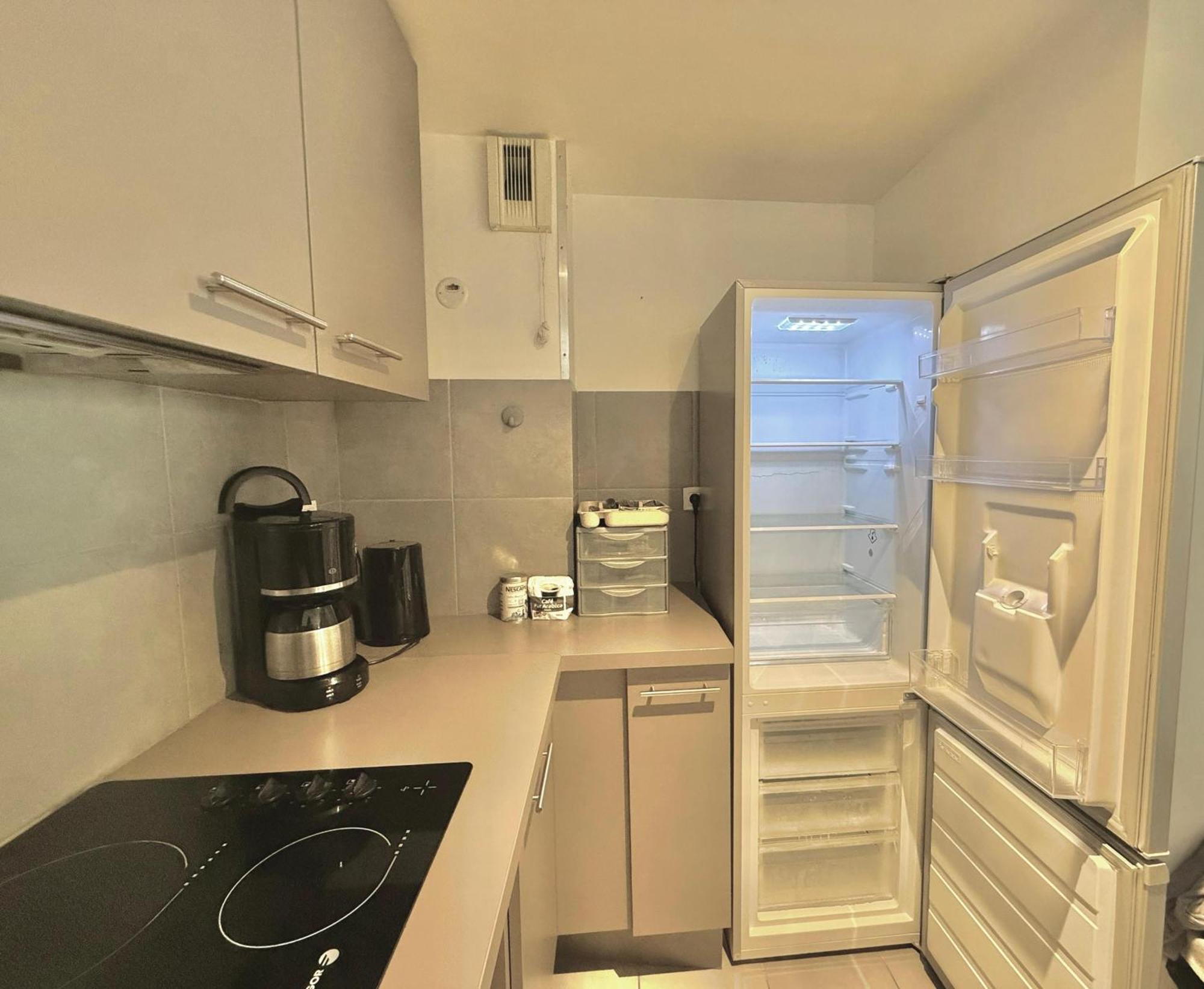 Le 13Or - Appartement De Charme En Plein Centre Ville Avec Parking Et Jolie Terrasse - Panier Joliette Vieux Port マルセイユ エクステリア 写真