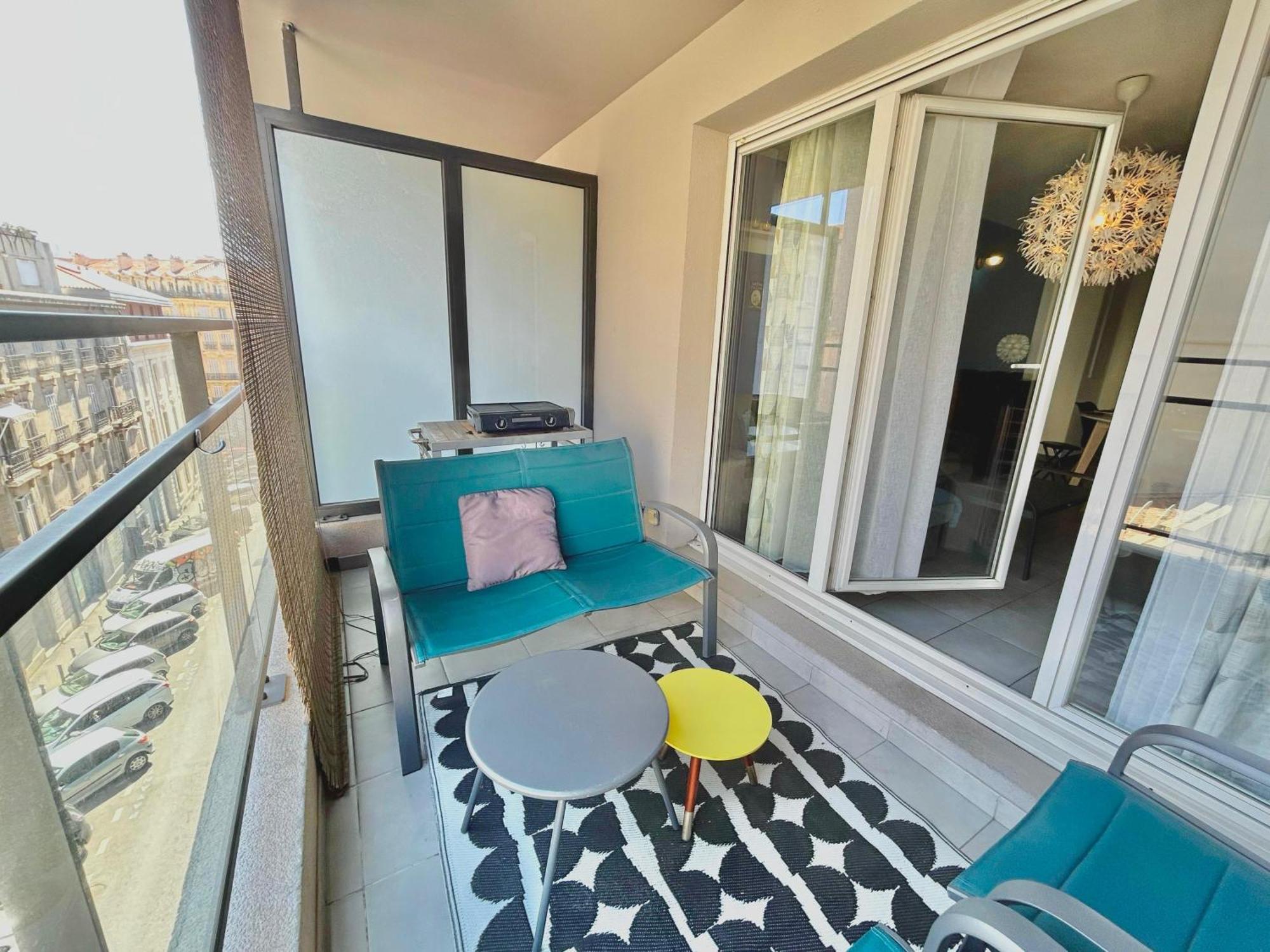 Le 13Or - Appartement De Charme En Plein Centre Ville Avec Parking Et Jolie Terrasse - Panier Joliette Vieux Port マルセイユ エクステリア 写真
